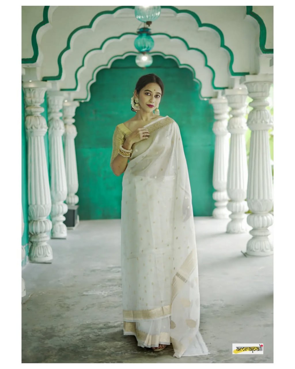 Regal White Silk Saree