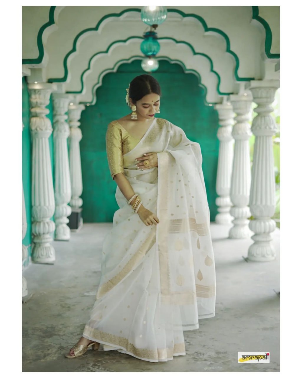 Regal White Silk Saree