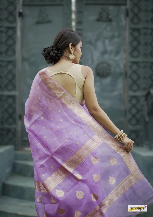 Iris Bloom Saree