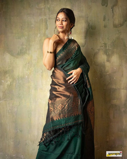 Regal Shadow Woven Silk Saree