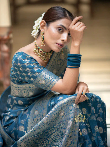 Banarasi saree zari work