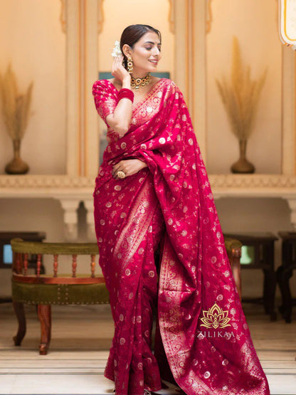 Banarasi saree zari work