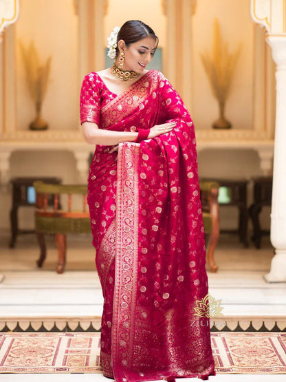 Banarasi saree zari work