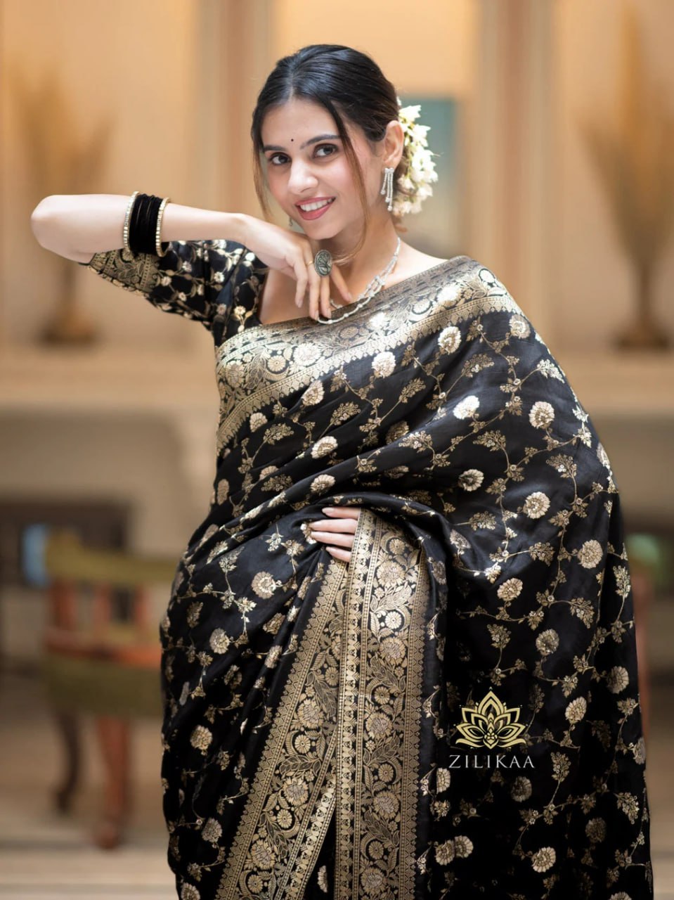 Banarasi saree zari work